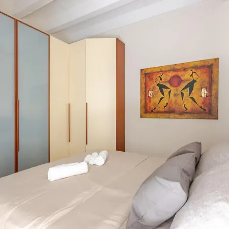 53 Campofiore - Patio Esterno - Moderno *