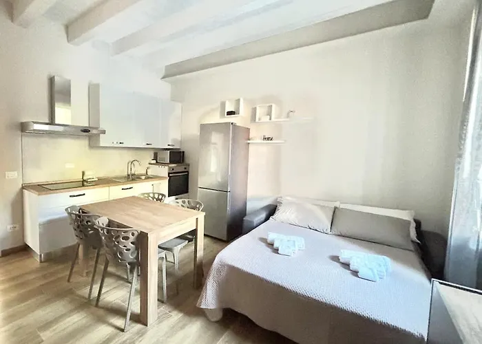 53 Campofiore - Patio Esterno - Moderno Apartamento